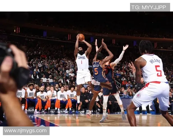 快船司理:没把保罗当战绩欠安的替罪羊;卢将带领球队扭转局面